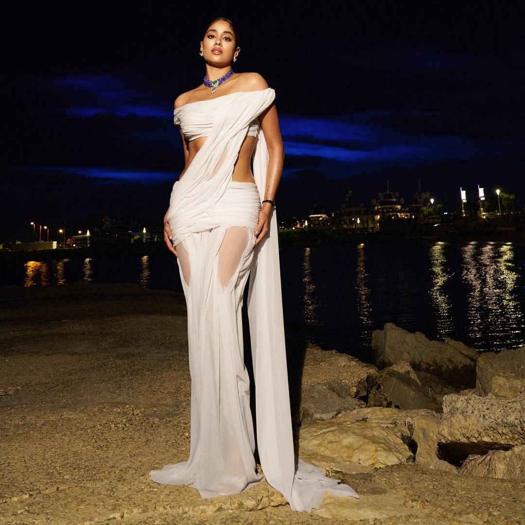 The Vogue-approved guide to sheer dresses